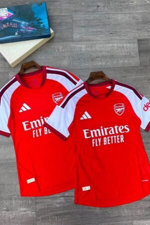 Maillots originaux des différents clubs